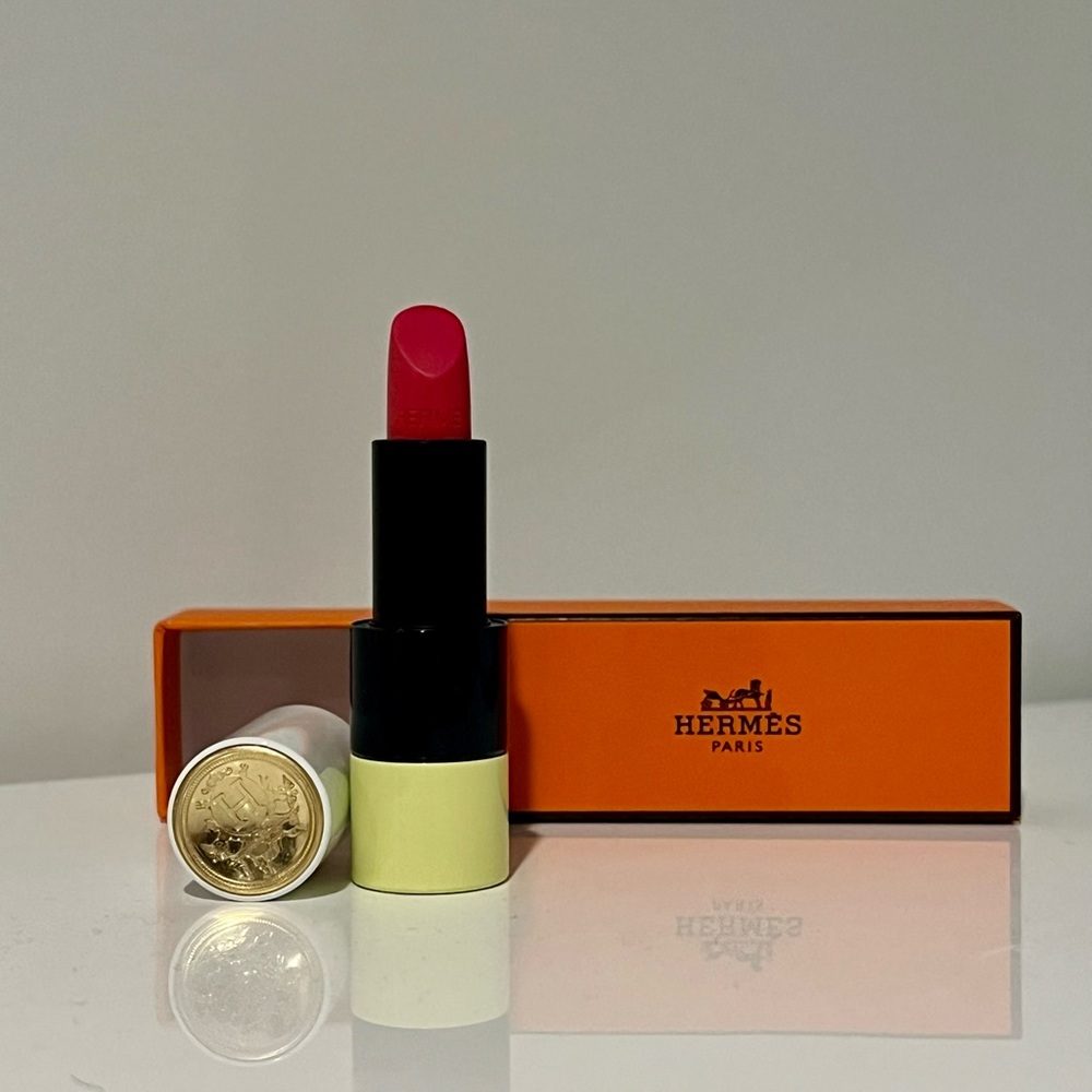 Hermès lipstick color 32 SAT Rose Pommette